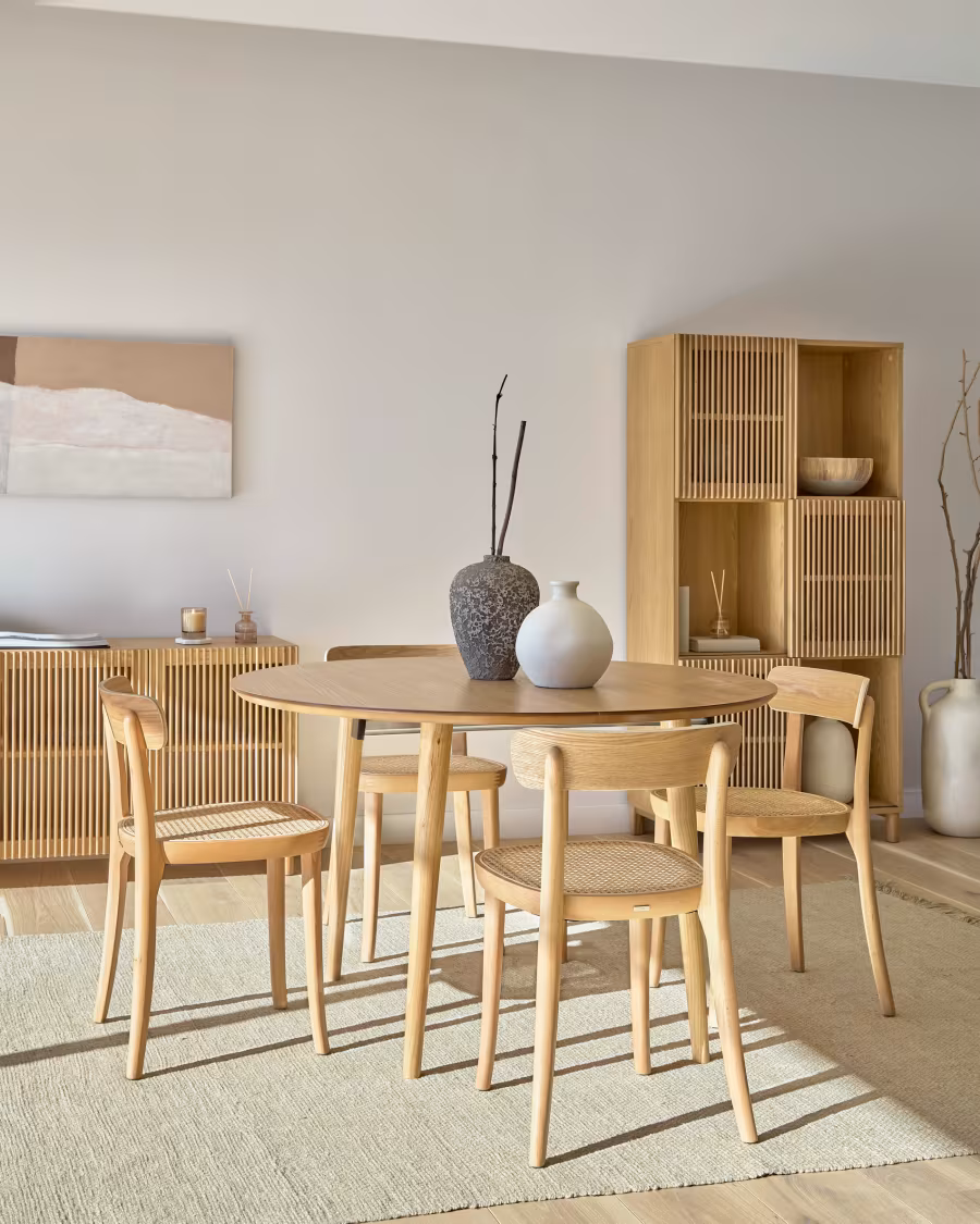 OQUI extendable table