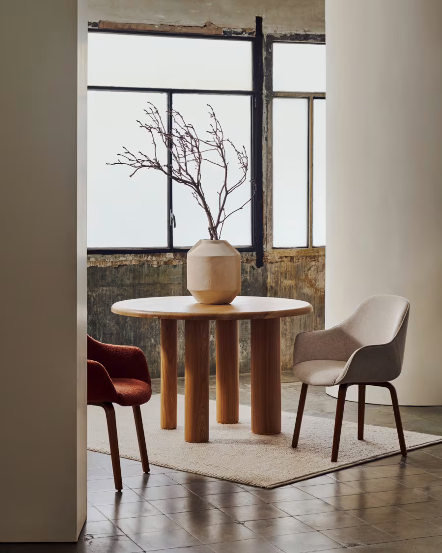 MAILEN table