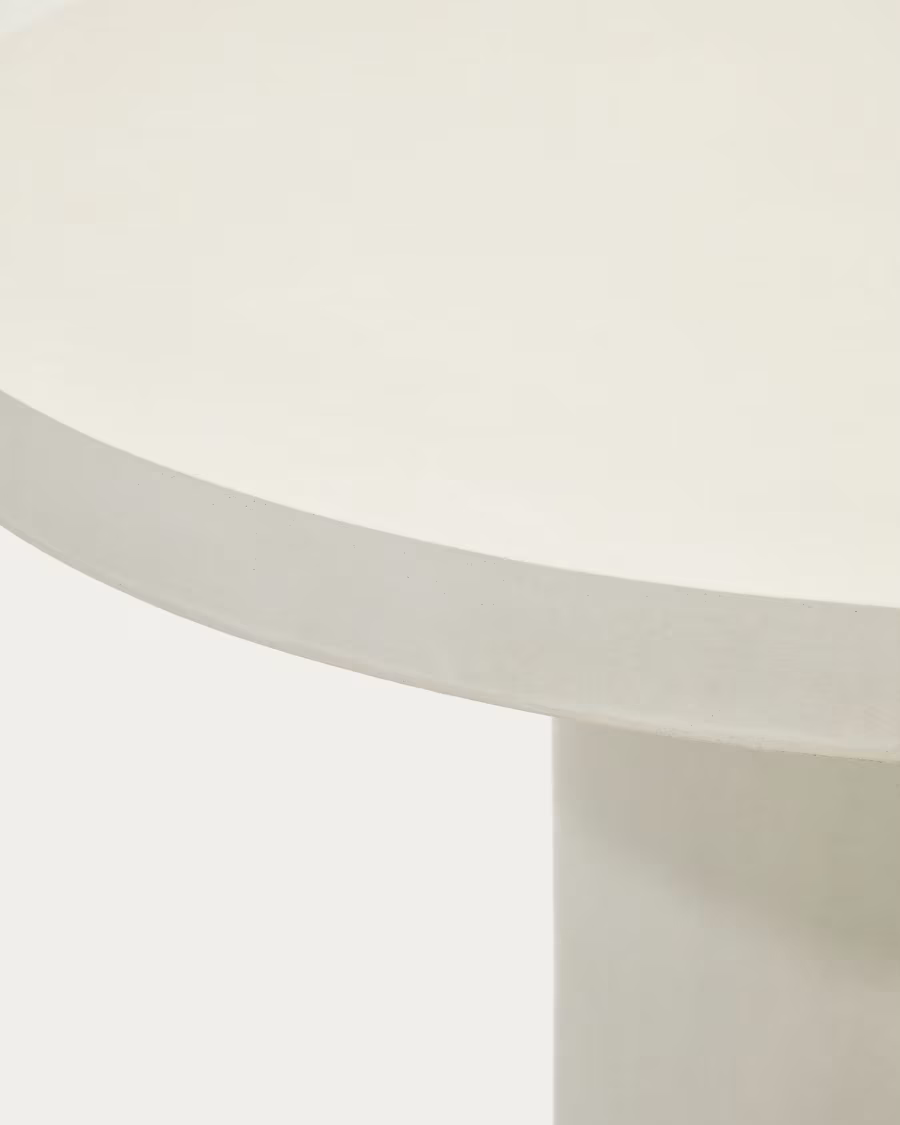 AIGUABLAVA table