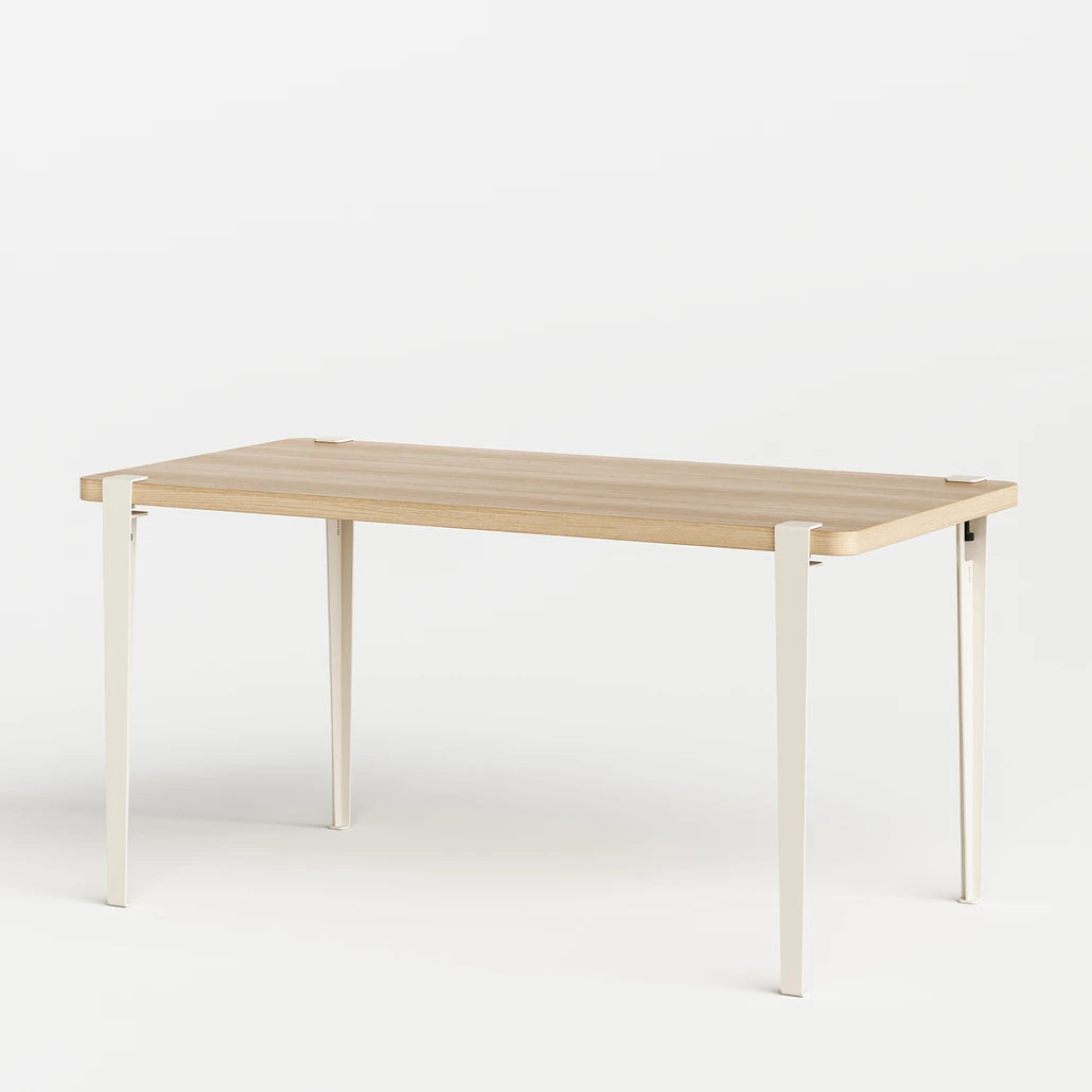 Table Tiptoe