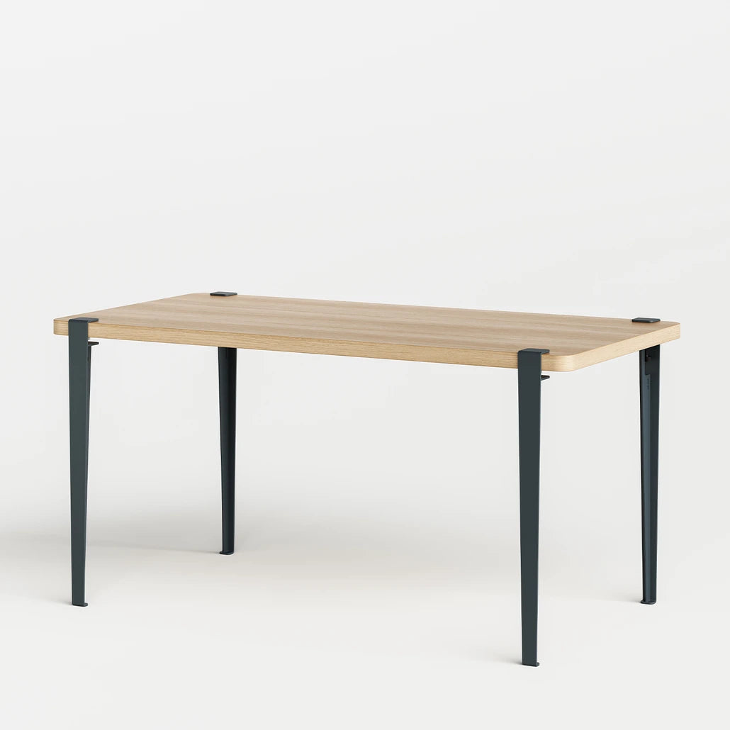 Table Tiptoe