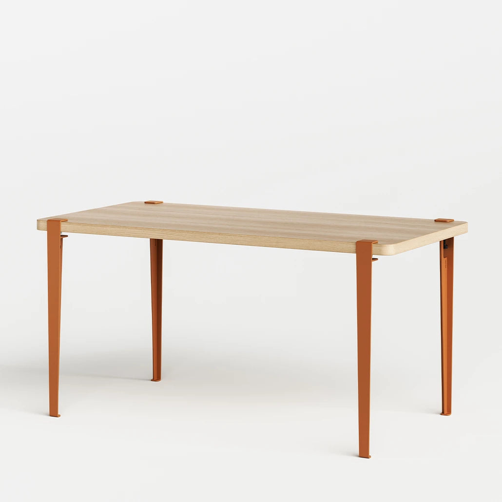 Table Tiptoe