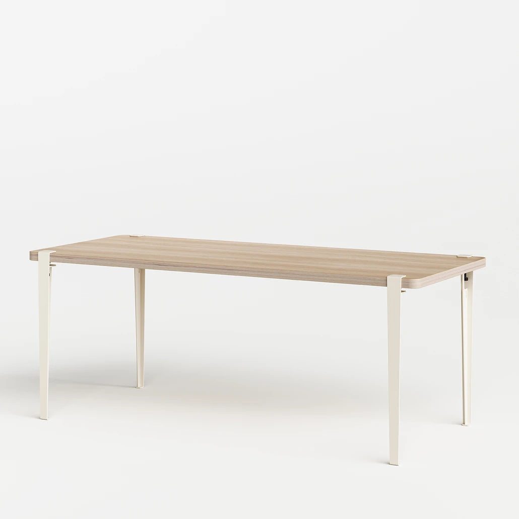 Table Tiptoe