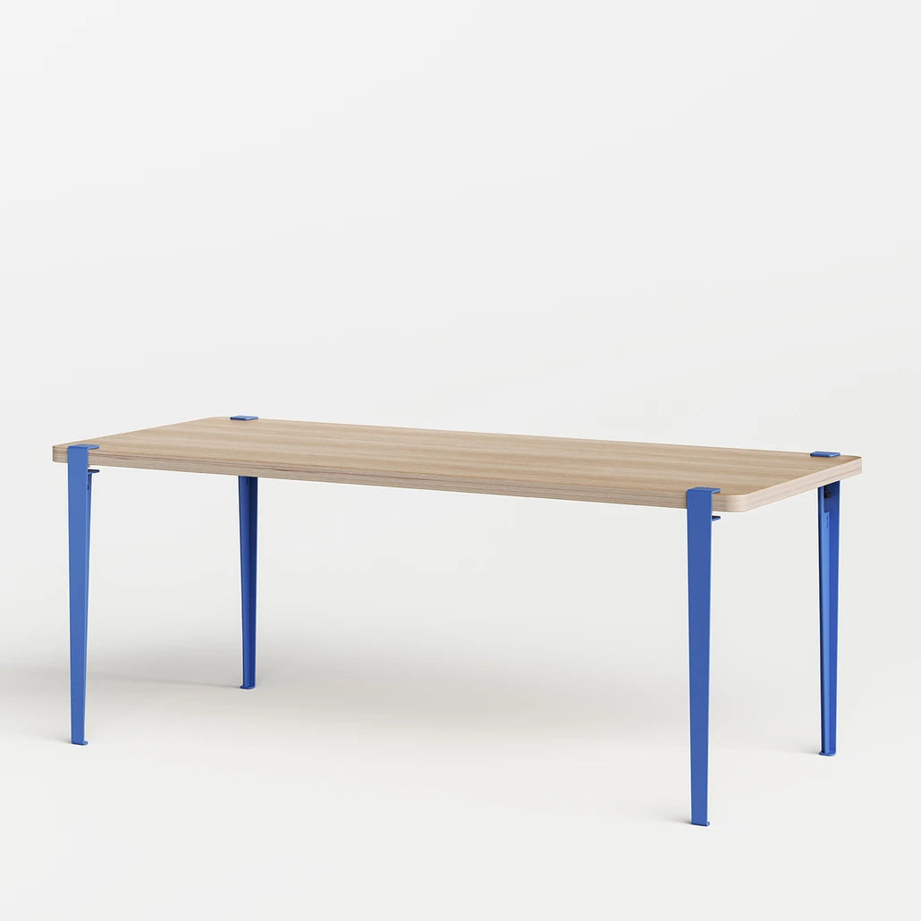 Table Tiptoe