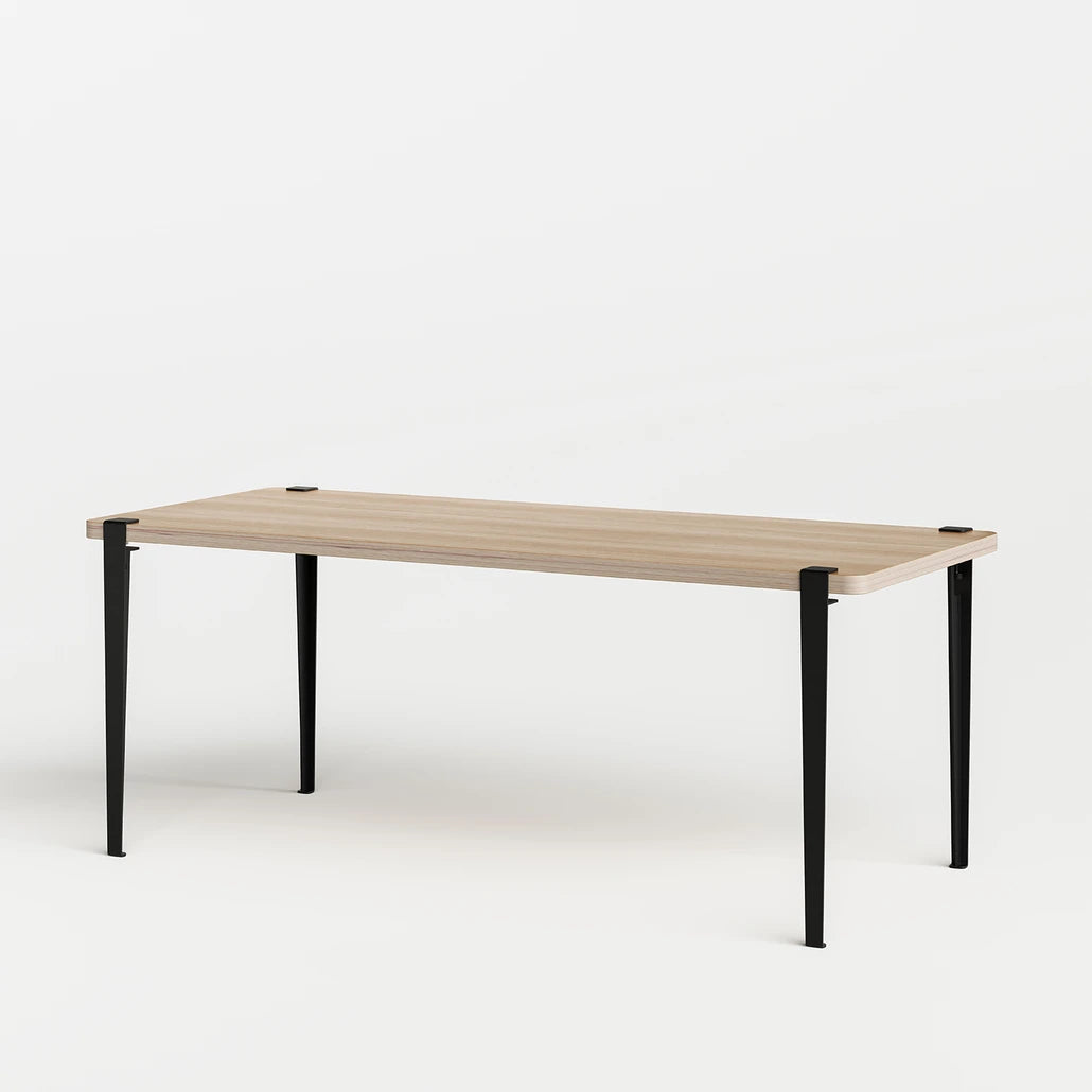 Table Tiptoe