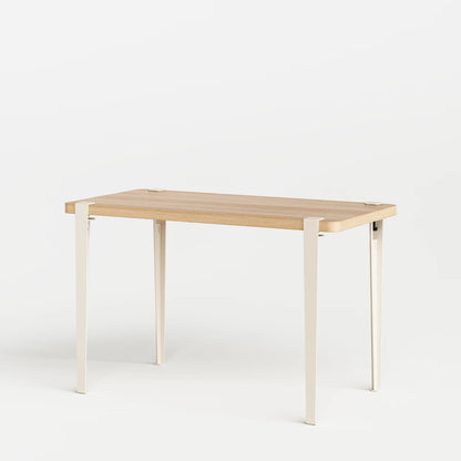 Tiptoe Desk